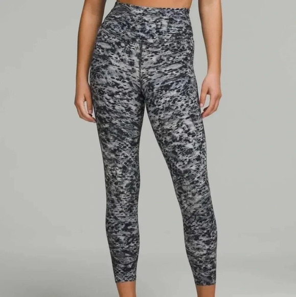 Lululemon Base Pace High Rise Tight Estuary  Grey Leggings Pants Size 4. - Picture 1 of 16